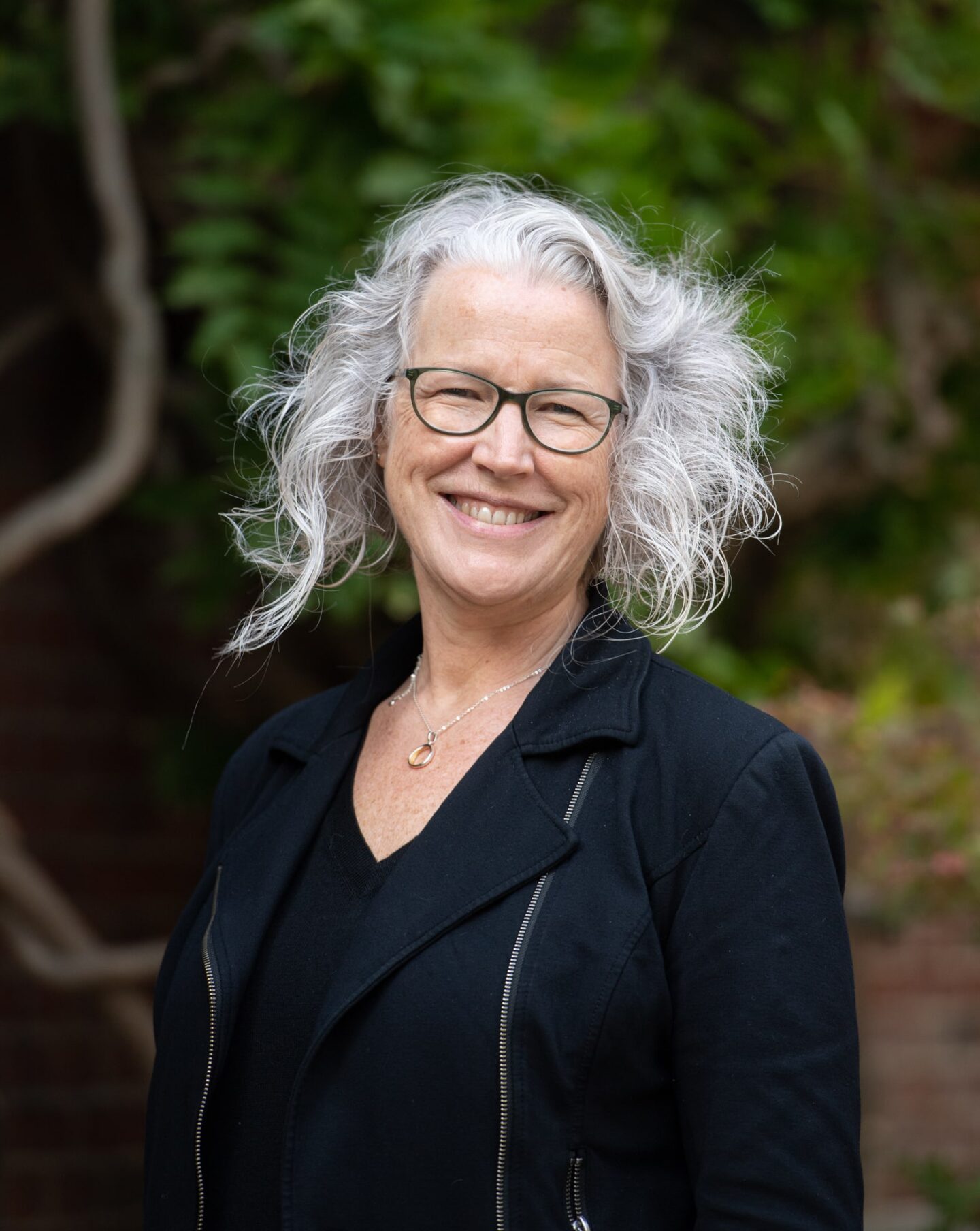 A headshot of Eleanor Tingle